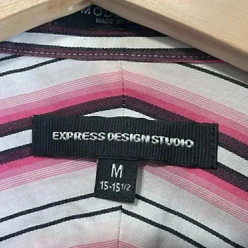 Express Design Studio Dark Grey Horizontal Stripe w Pink Pop of Colour - Picture 4 of 7